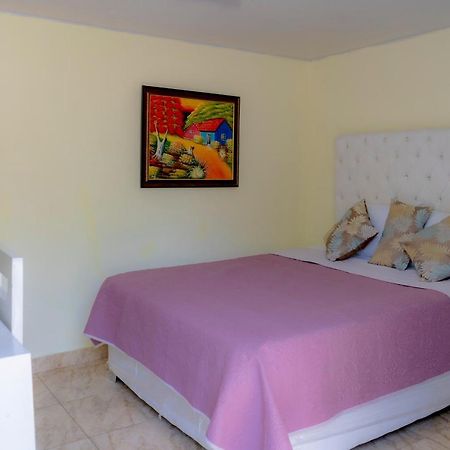 Hotel Anedi Concepción de La Vega Buitenkant foto